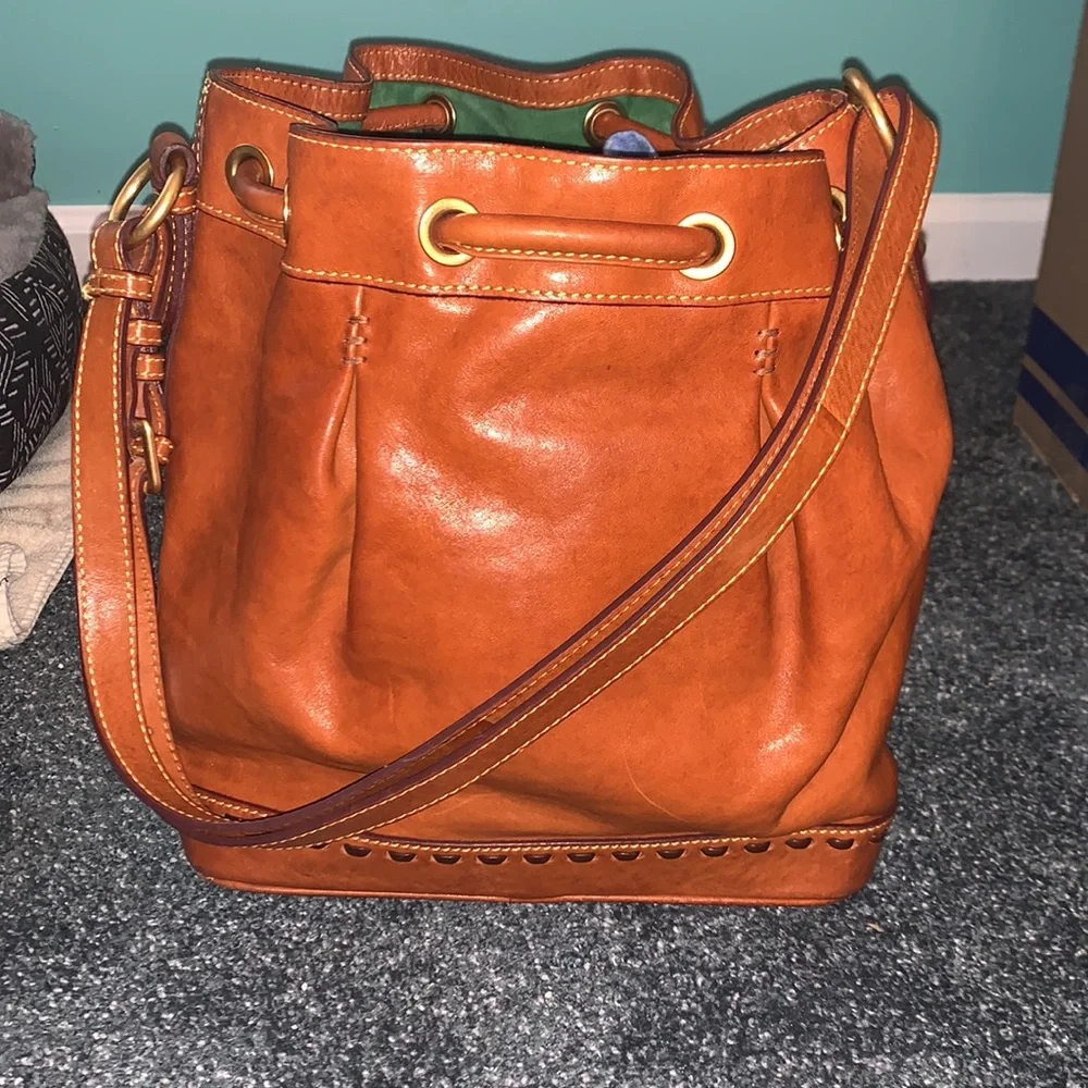 Dooney and Bourke Florentine leather bag - Picture 2 of 14